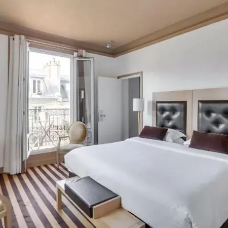 Hotel Duret Champs Elysees 4*