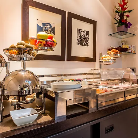 Hotel Duret Champs Elysees 4*