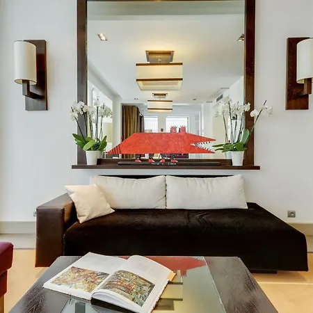 Hotel Duret Champs Elysees 4*