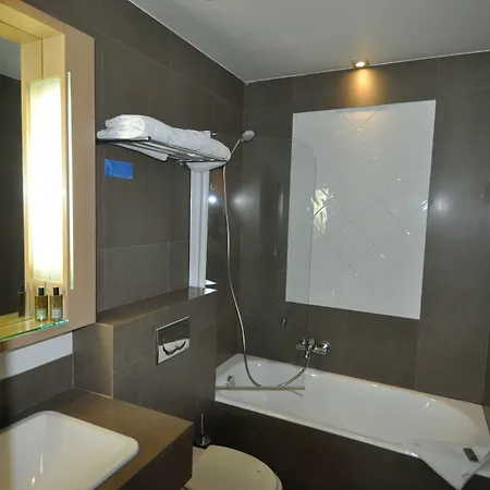 Duret Champs Elysees Hotel