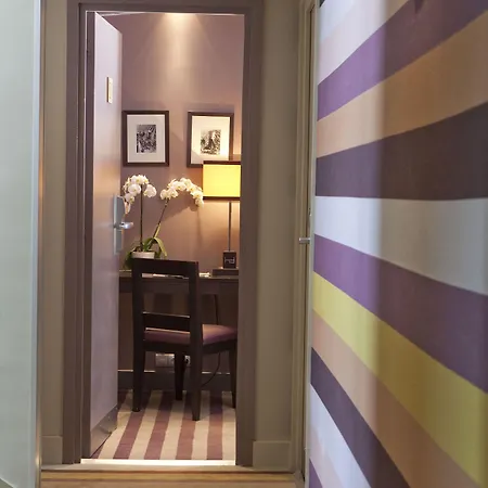Duret Champs Elysees Hotell 4*