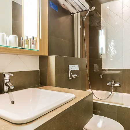 Duret Champs Elysees Hotel