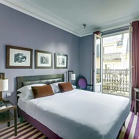 Duret Champs Elysees 4*