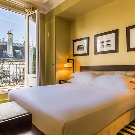 Hotel Duret Champs Elysees 4*