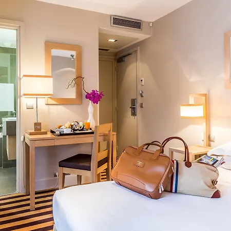 Duret Champs Elysees Hotel Paris