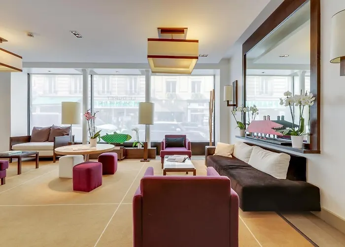 Duret Champs Elysees 4*