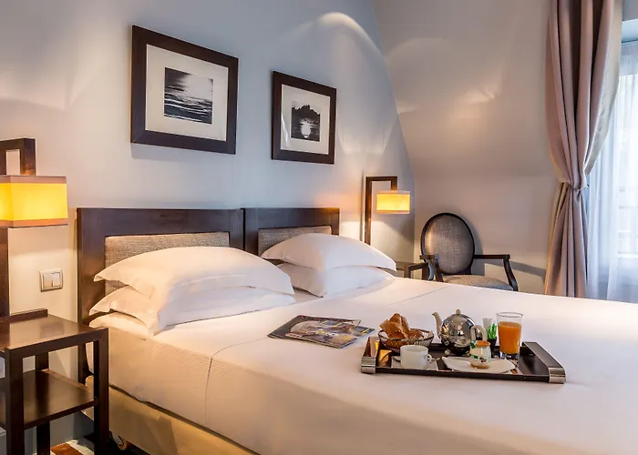 Duret Champs Elysees Paris