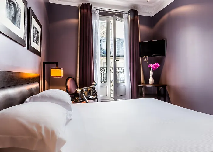 Duret Champs Elysees Hotel 4*