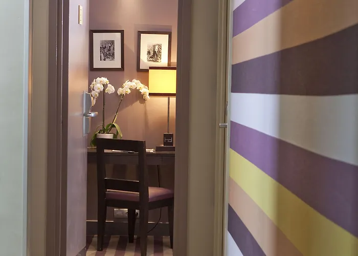 Duret Champs Elysees Hotel 4*