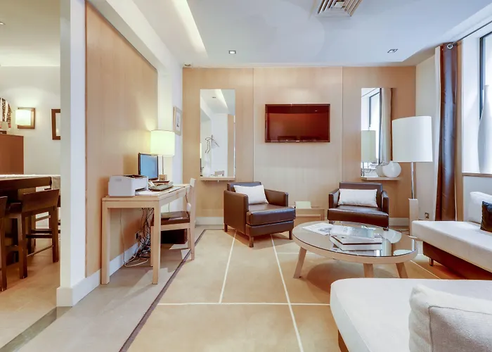 Hotel Duret Champs Elysees 4*